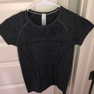 ivivva workout shirt
